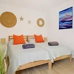 Dreams Views *